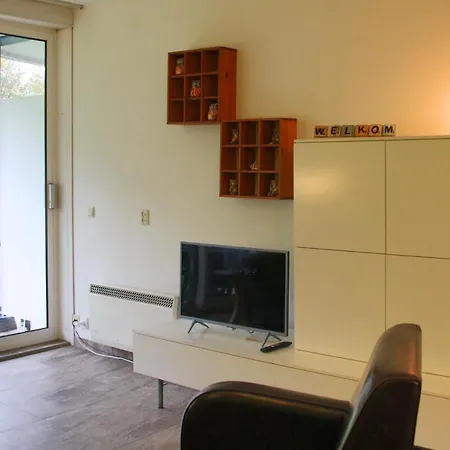 02 Apartment *